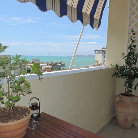 Nora Apartments Durrës 外观 照片