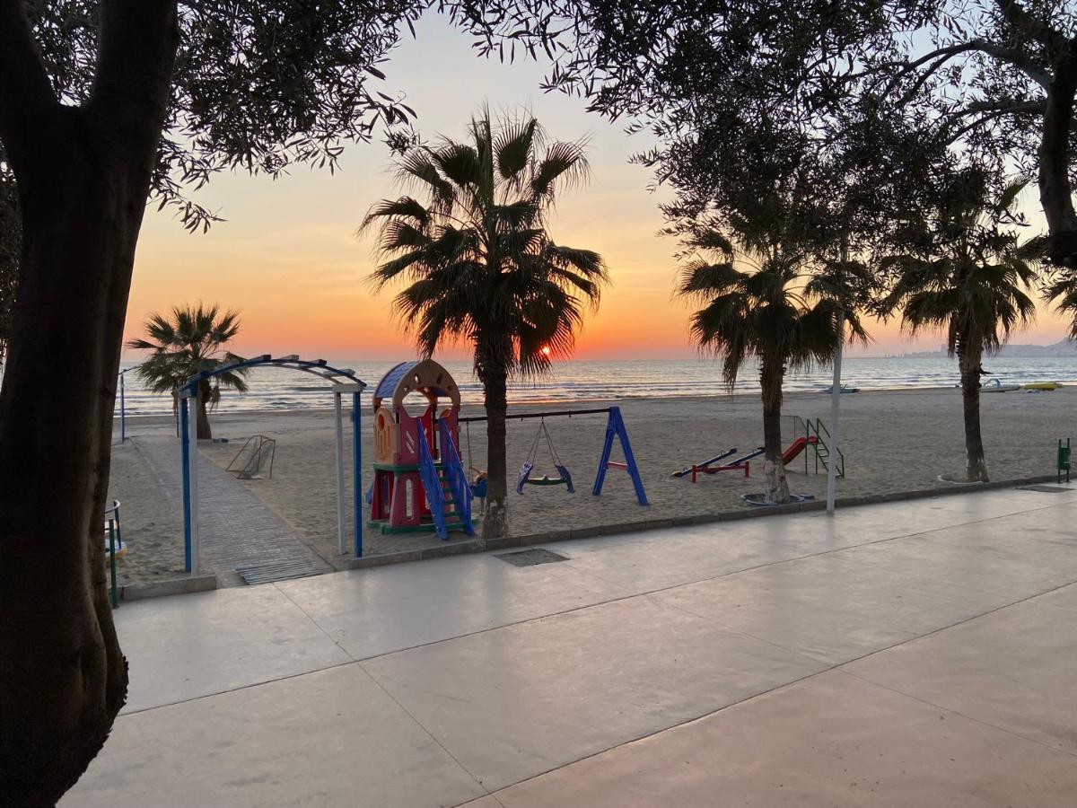 Nora Apartments Durrës 外观 照片